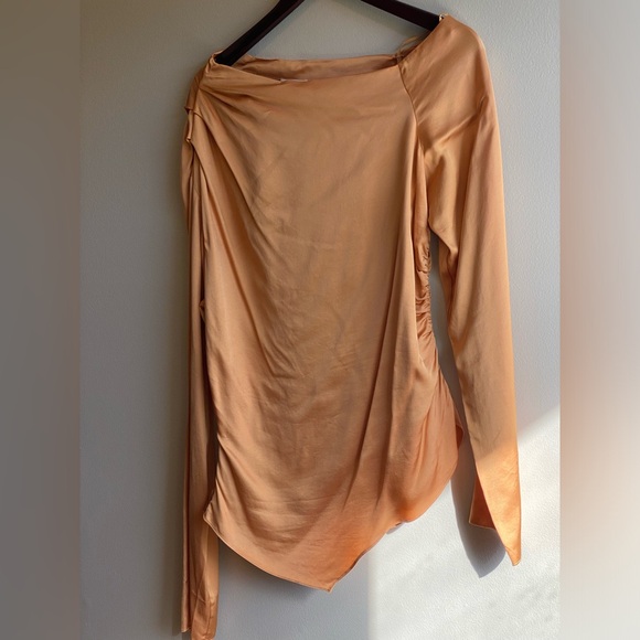 A.L.C Jaime One Shoulder Top Gold Satin Size 14 - Picture 3 of 11